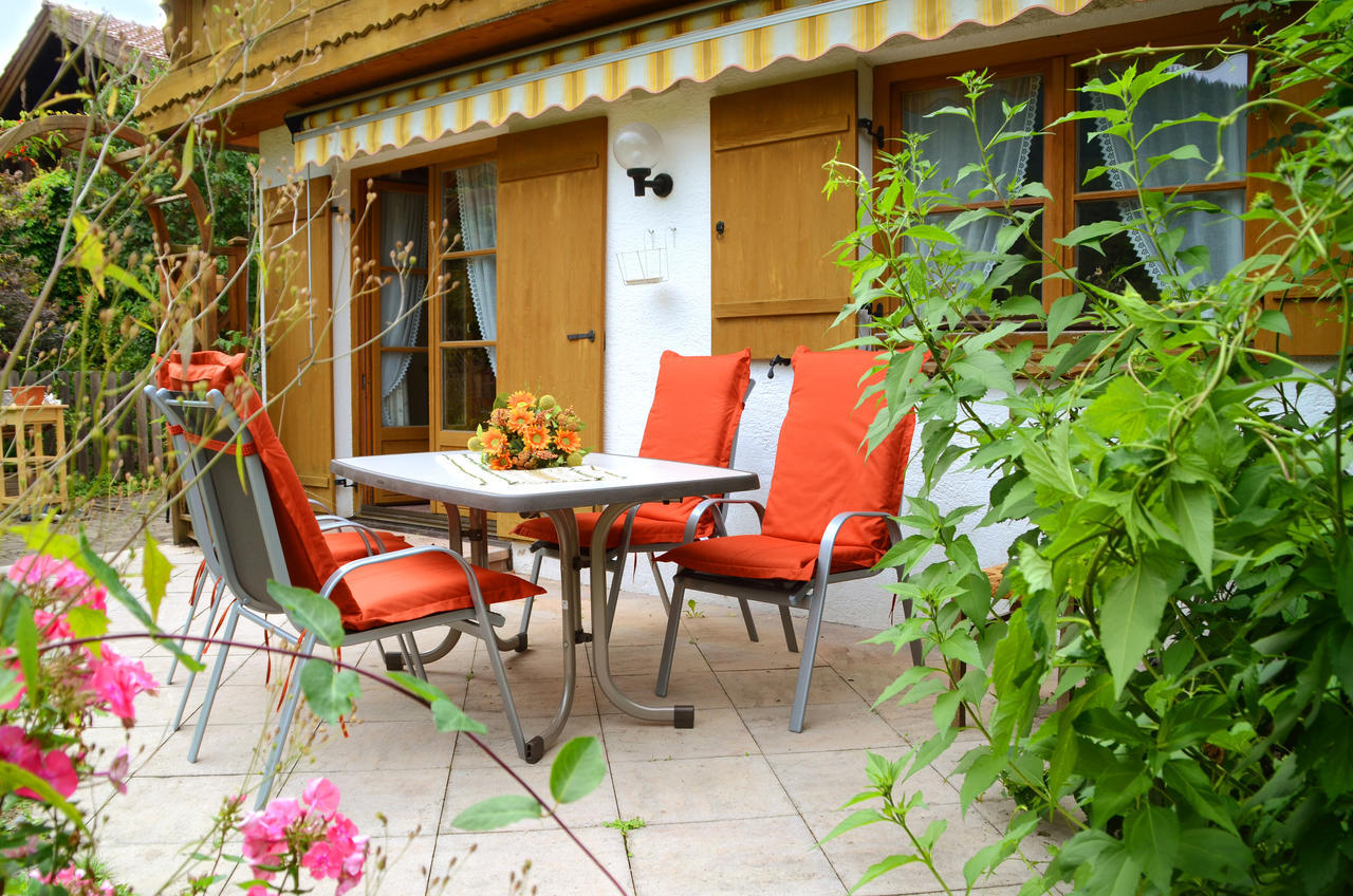 Suite Sinja Erlebnisferienwohnung Hausham Exterior foto